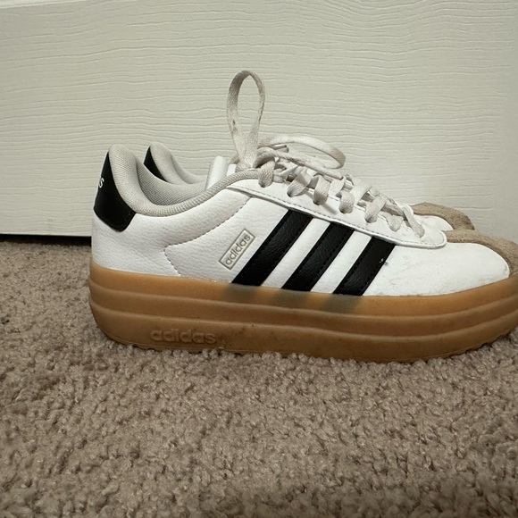 Adidas White and Black Sneakers with Gum Sole